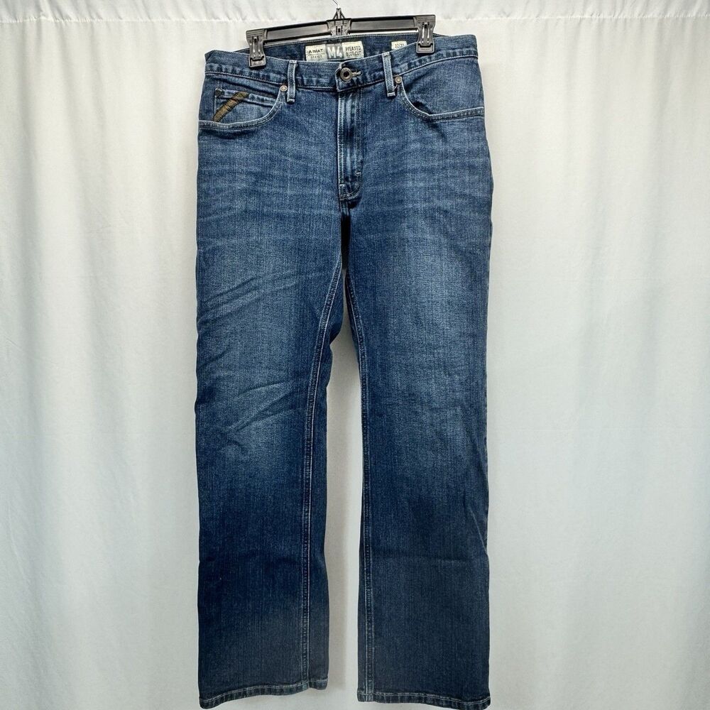 Ariat Legacy M4 Relaxed Boot Cut Jeans Work Casual Embroidered Pocket 32x32